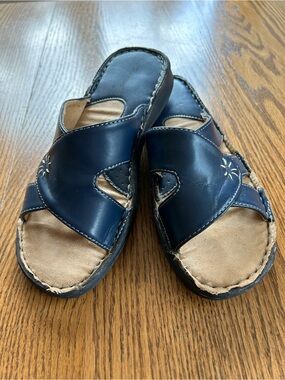 Nave Blue Shaboom Band Slide Sandal, s 9